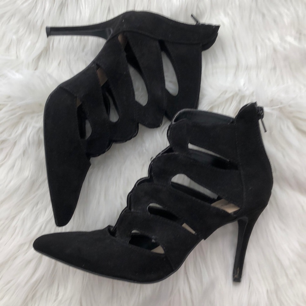 Nine West suede heel